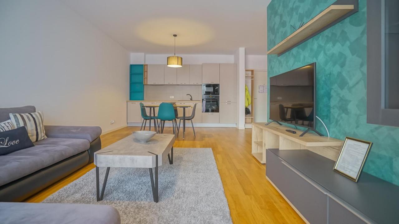 Downtown Premium Apartments Braşov Exteriör bild