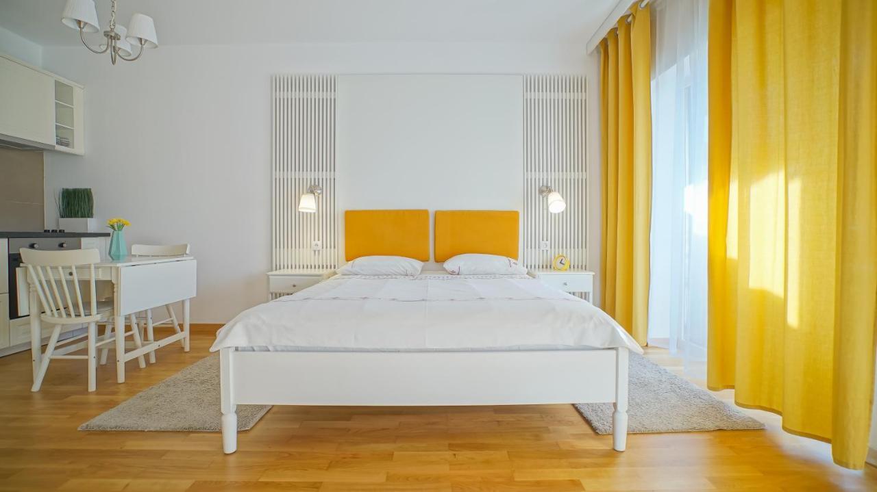 Downtown Premium Apartments Braşov Exteriör bild